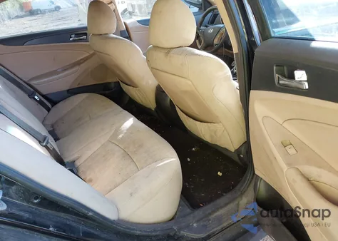 2014 Hyundai Sonata Gls z USA, uszkodzony, nr VIN 5NPEB4AC7EH941682